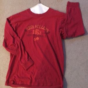Men’s red long sleeve vintage Levi’s high roller t